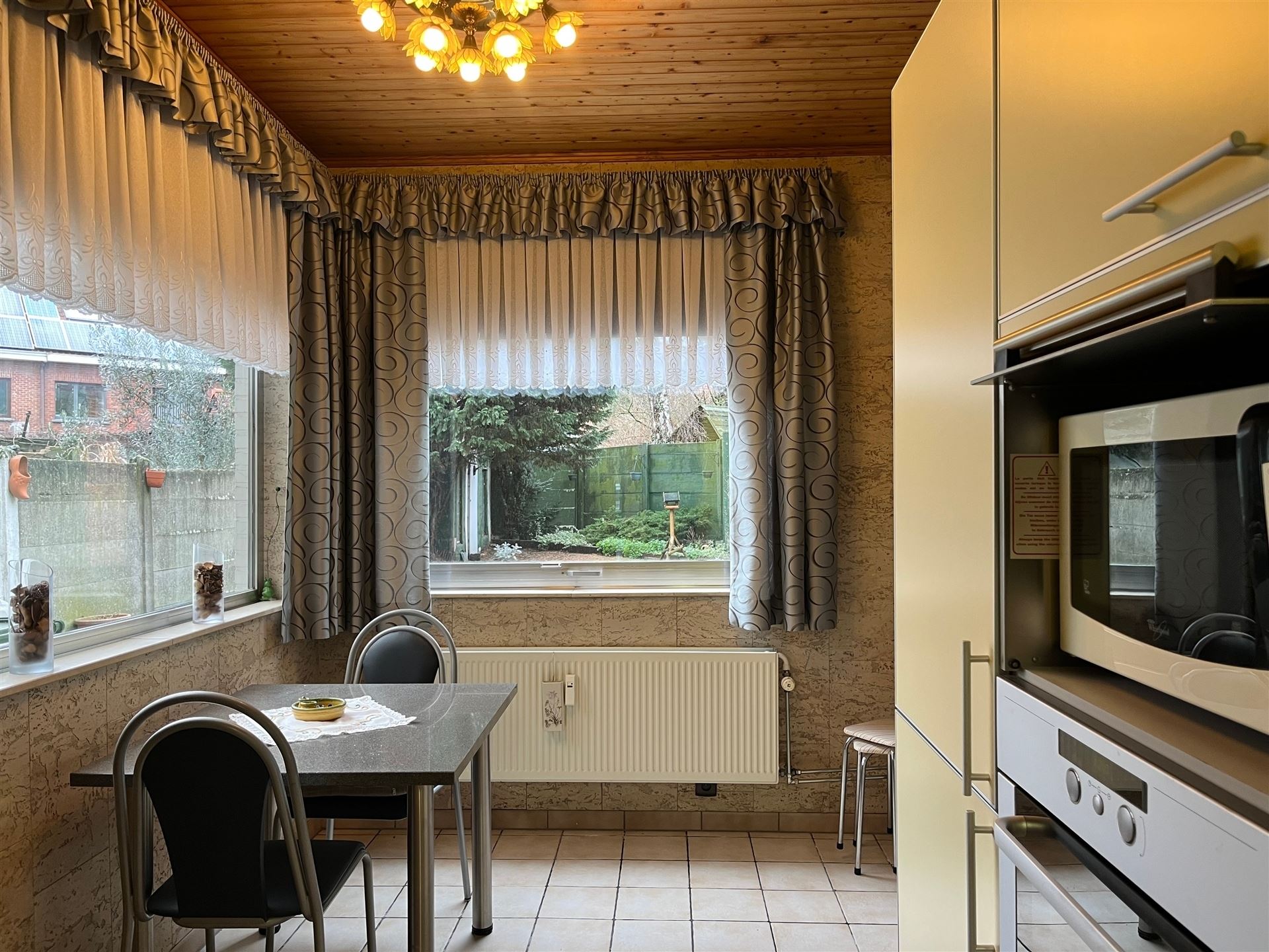 Gelijkvloersappartement met mooie tuin en overdekt terras - foto 5