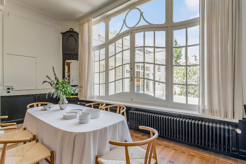 Exclusief gerenoveerd landhuis met authentieke kasteelallures op ca. 1.000 m² – een verborgen parel in het hart van de stad - foto 5
