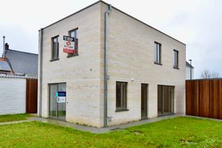 In Project Villa 36 woont u in en nabij het groen met de allures van een landelijke gemeente. Het project is gelegen in een rustige buurt...