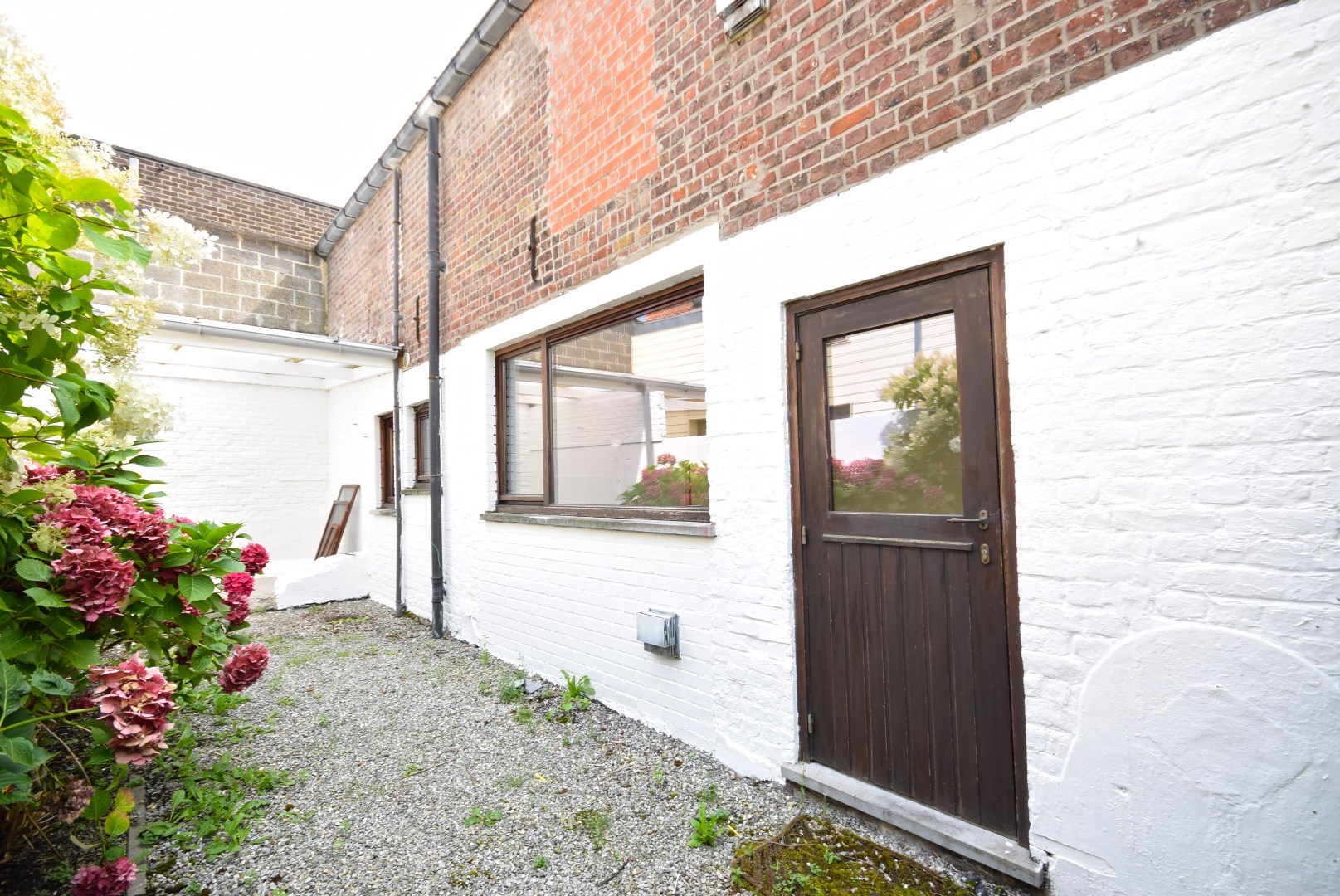 Apartment for rent in Roeselare with 1 bedroom - photo 2