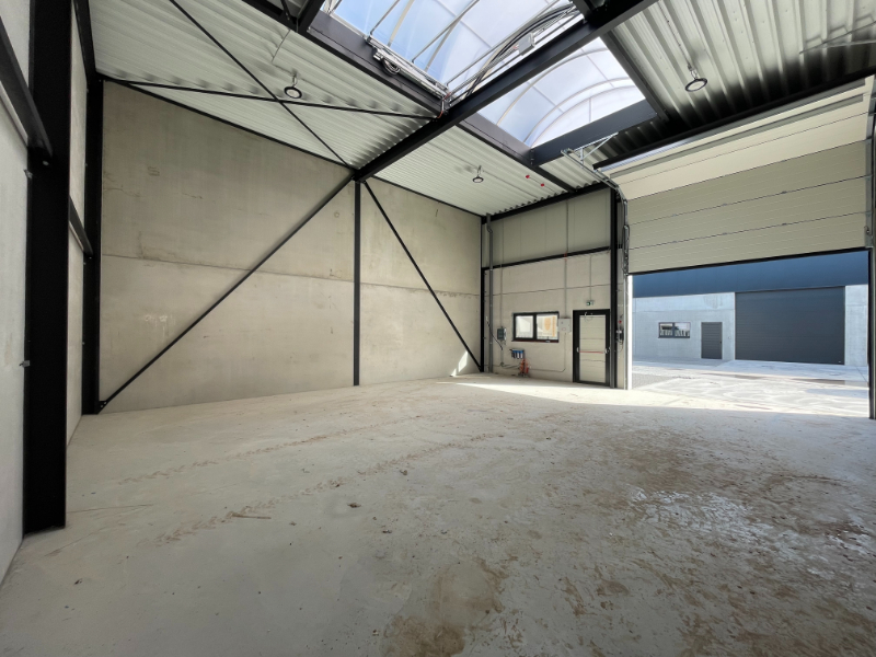 Recente KMO loods op zeer goede locatie - foto 4