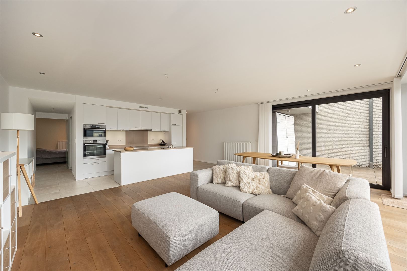 Comfortabel wonen in 2-slpk app. met ruim terras en parking! - foto 5