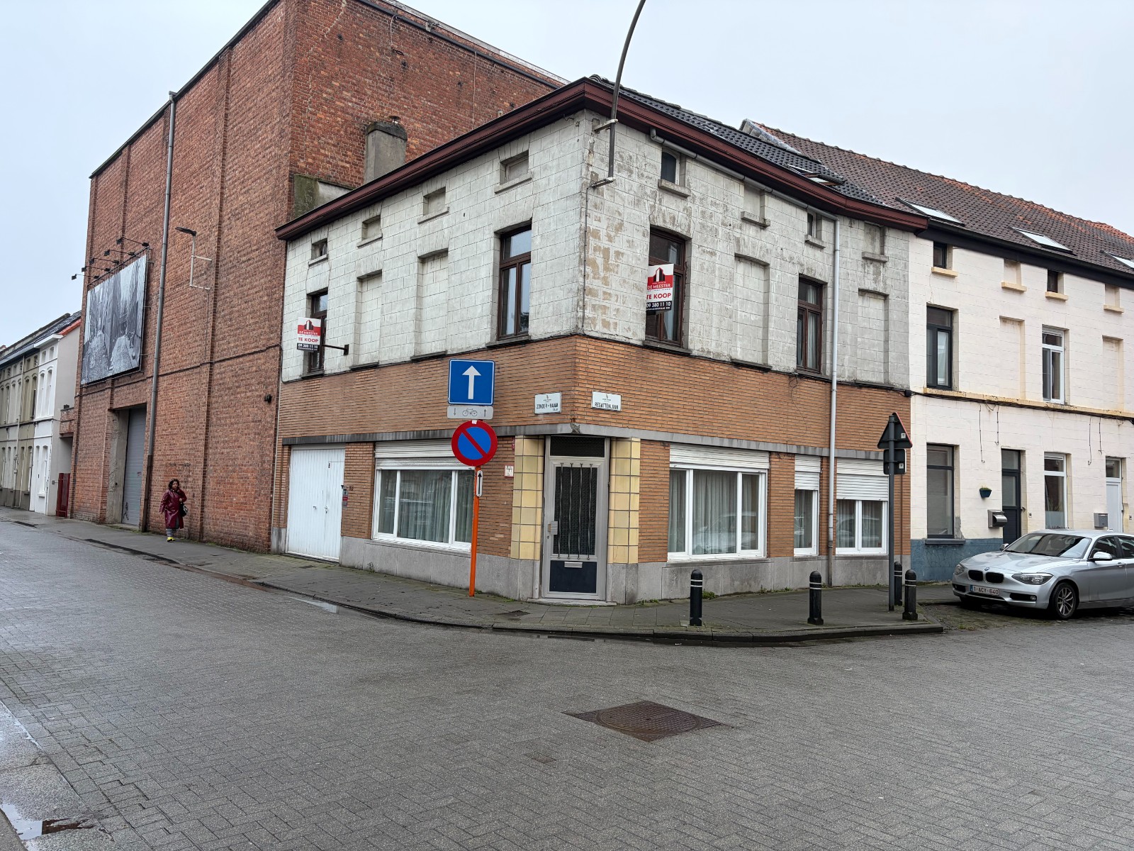 Ruime woning met veel potentieel te Gent - photo 1