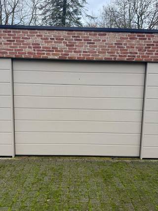 Garage for rent in Dentergem