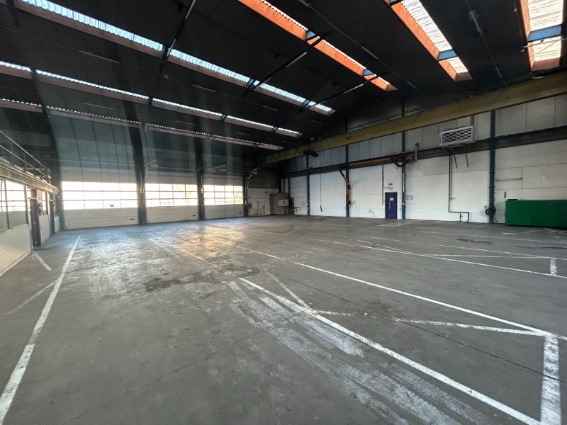 Ruime werkplaats / atelier met kantoren op topligging nabij UZ Gent - foto 3