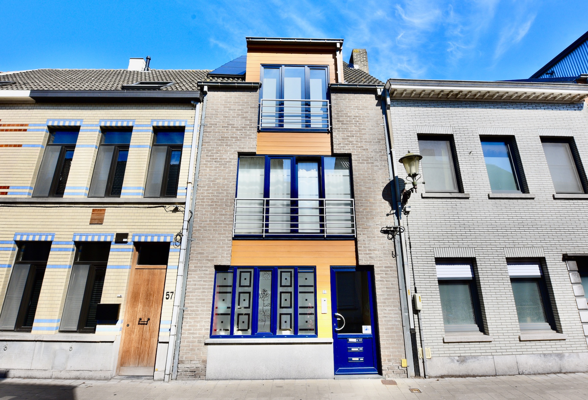 Zonnig gelijkvloersapp met 2 slpk, grote binnentuin, nabij de markt - Bieden vanaf 200.000 EUR* - foto 1