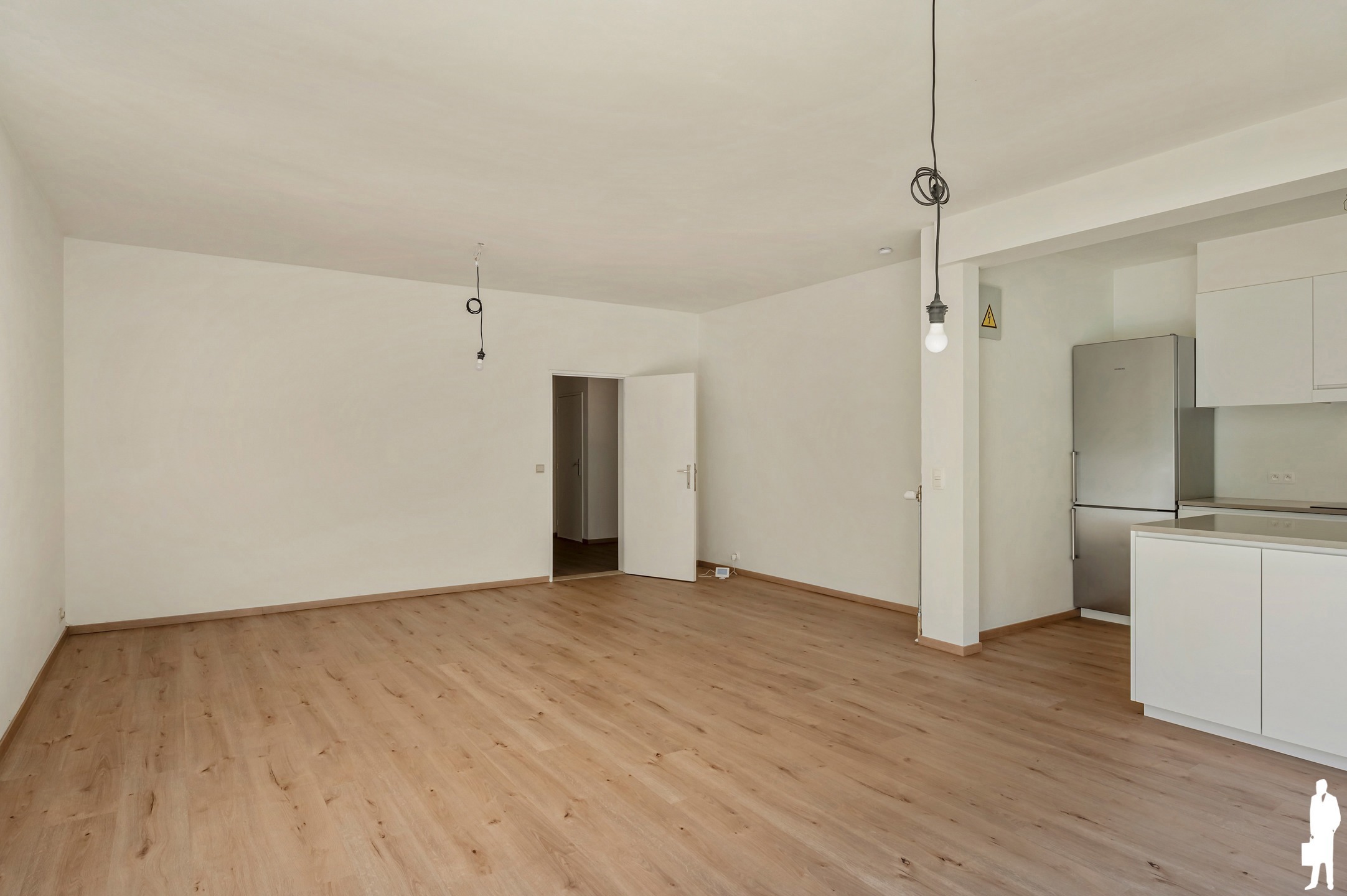 Gelijkvloers appartement van ca. 110m² met 2 slpk, garagebox en tuin - gerenoveerd in 2023 - foto 5