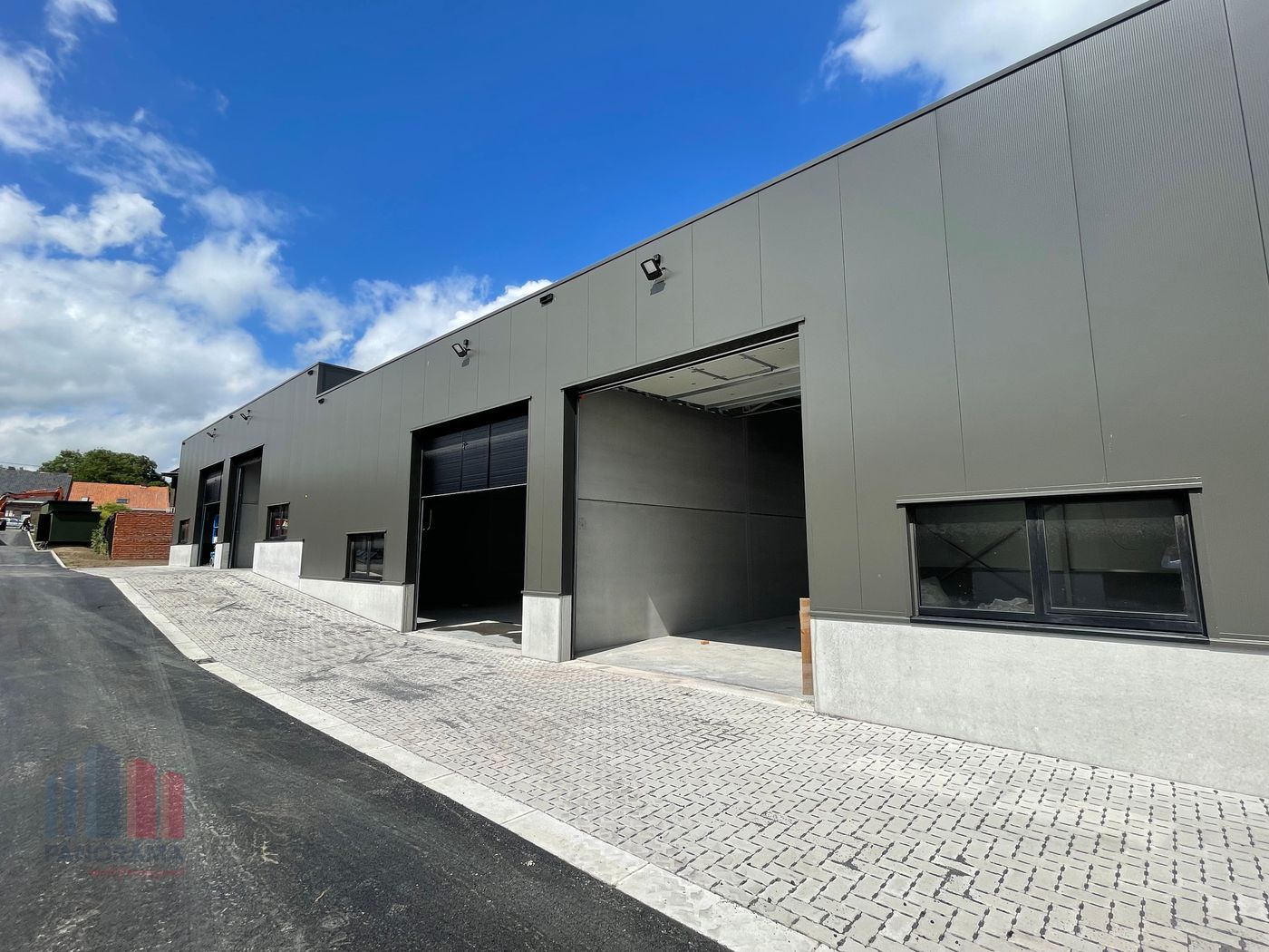 Nieuwbouw KMO-unit van 445 m² langs Deinsesteenweg - foto 2