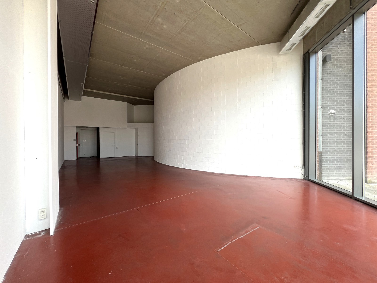 Commercieel te huur in Maaseik - foto 3