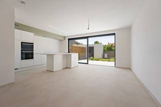 House for sale in Veurne