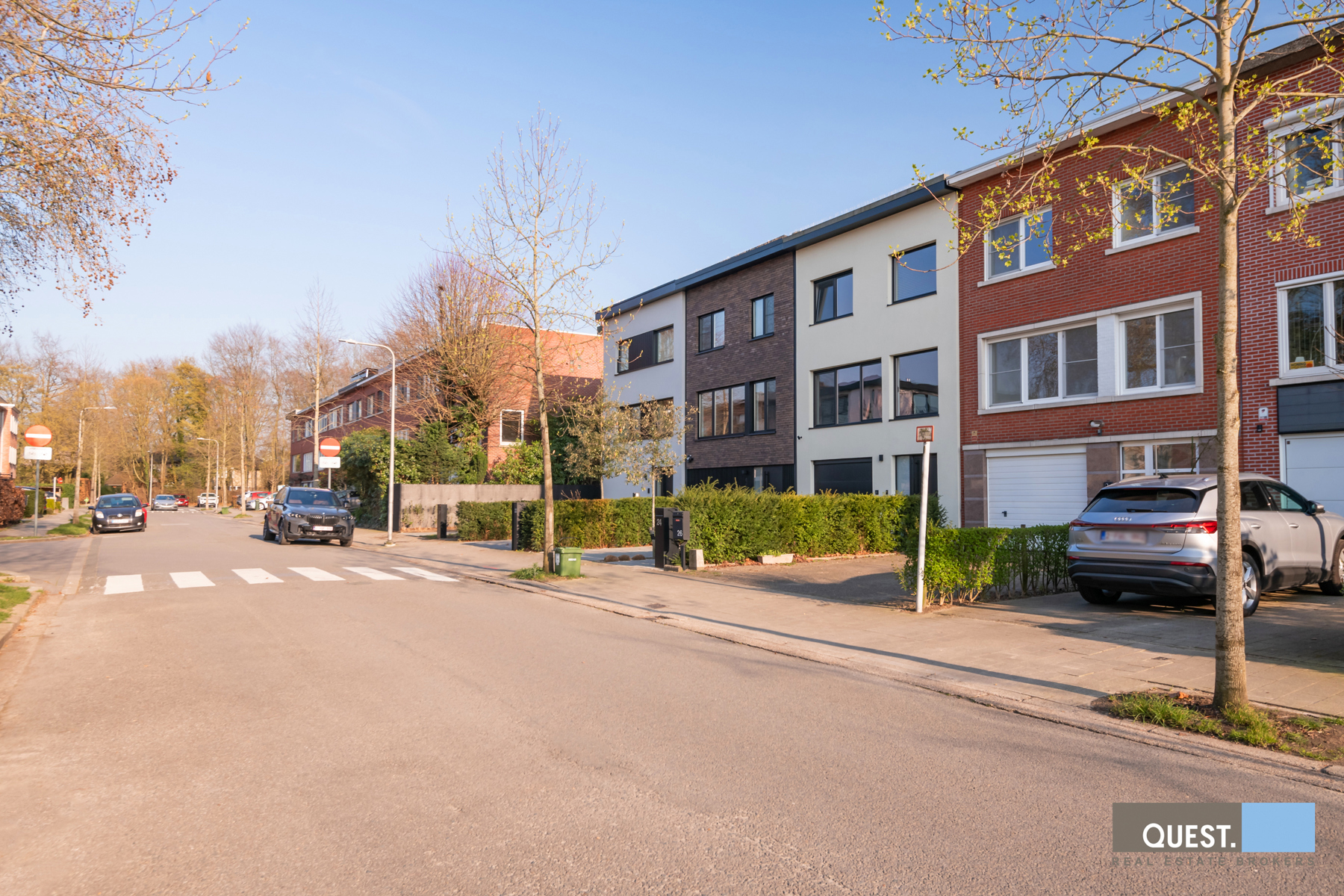 Prima gelegen familiewoning met garage en mooie Zuidtuin - foto 2