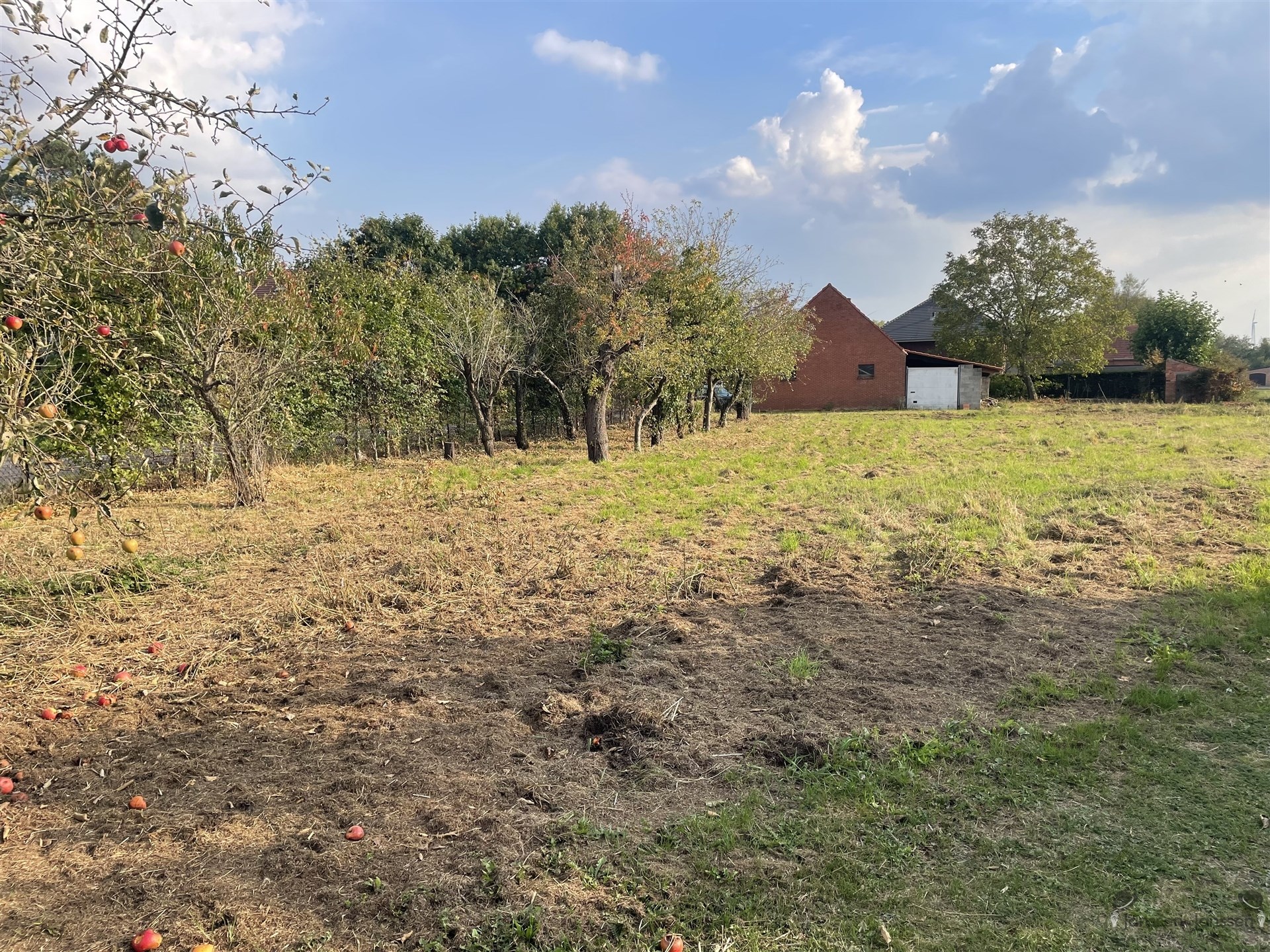 LANDELIJK GELEGEN BOUWGROND VAN 9A89CA VOOR OPEN BEBOUWING - foto 4