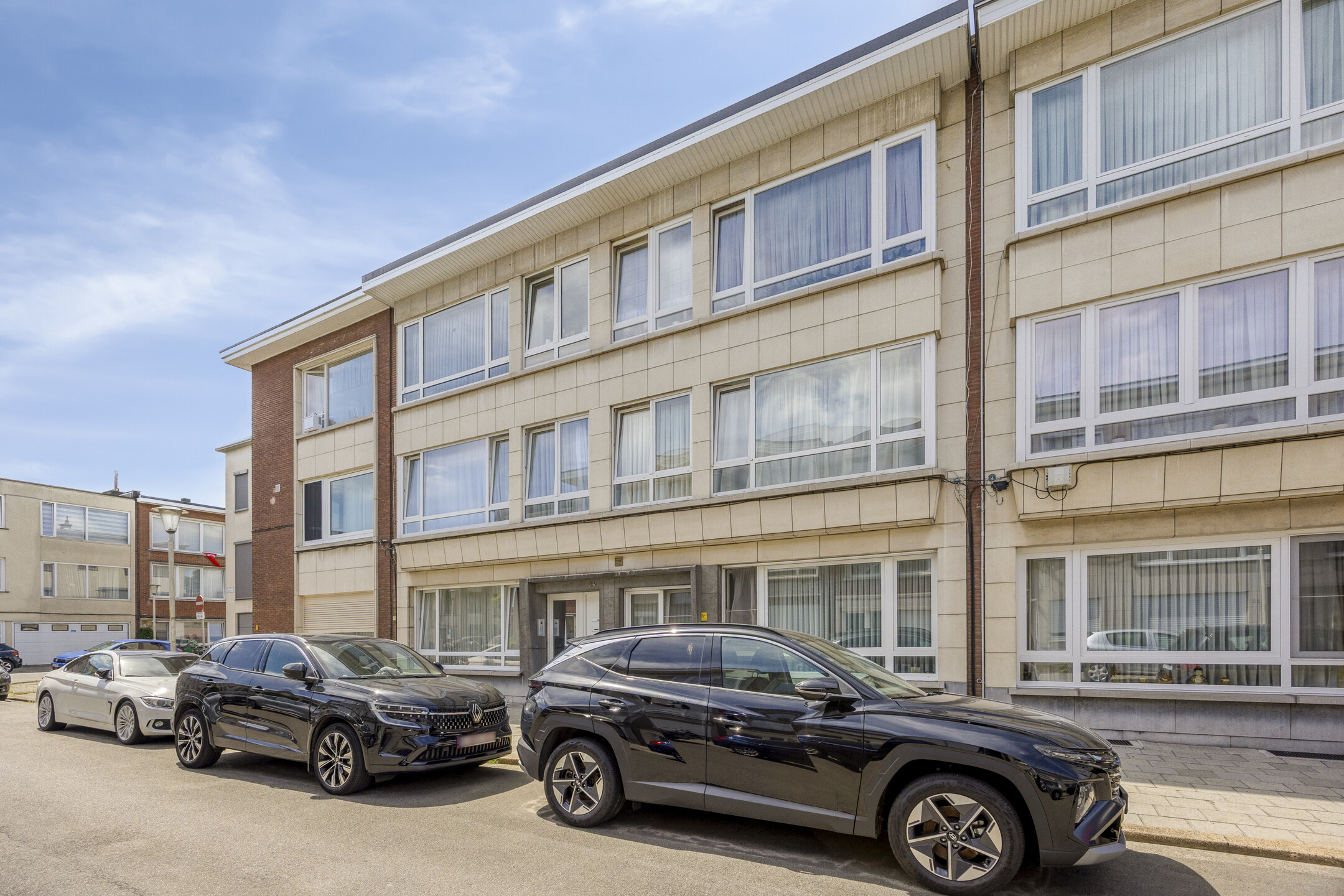 Instapklaar gelijkvloers appartement met koer! - foto 4