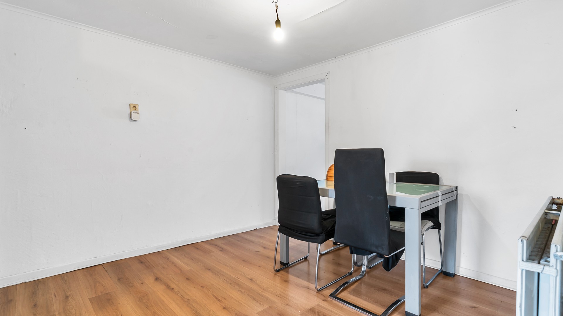 Apartment for sale in Maasmechelen with 2 bedrooms - photo 3