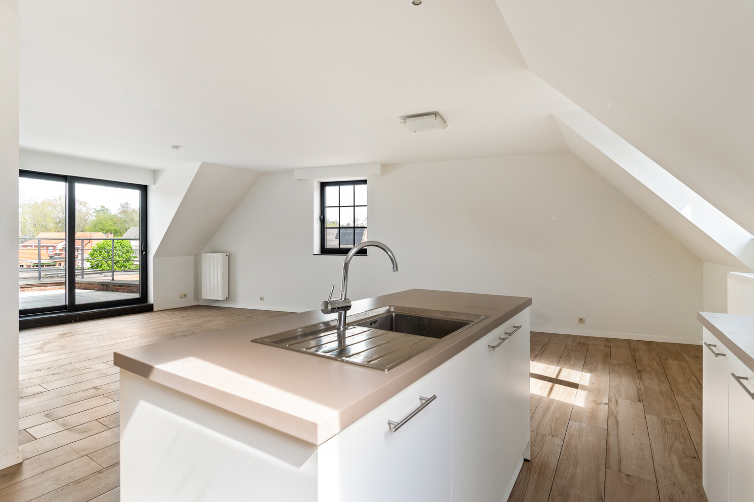 Appartement te huur in Brecht met 2 slaapkamers - foto 2