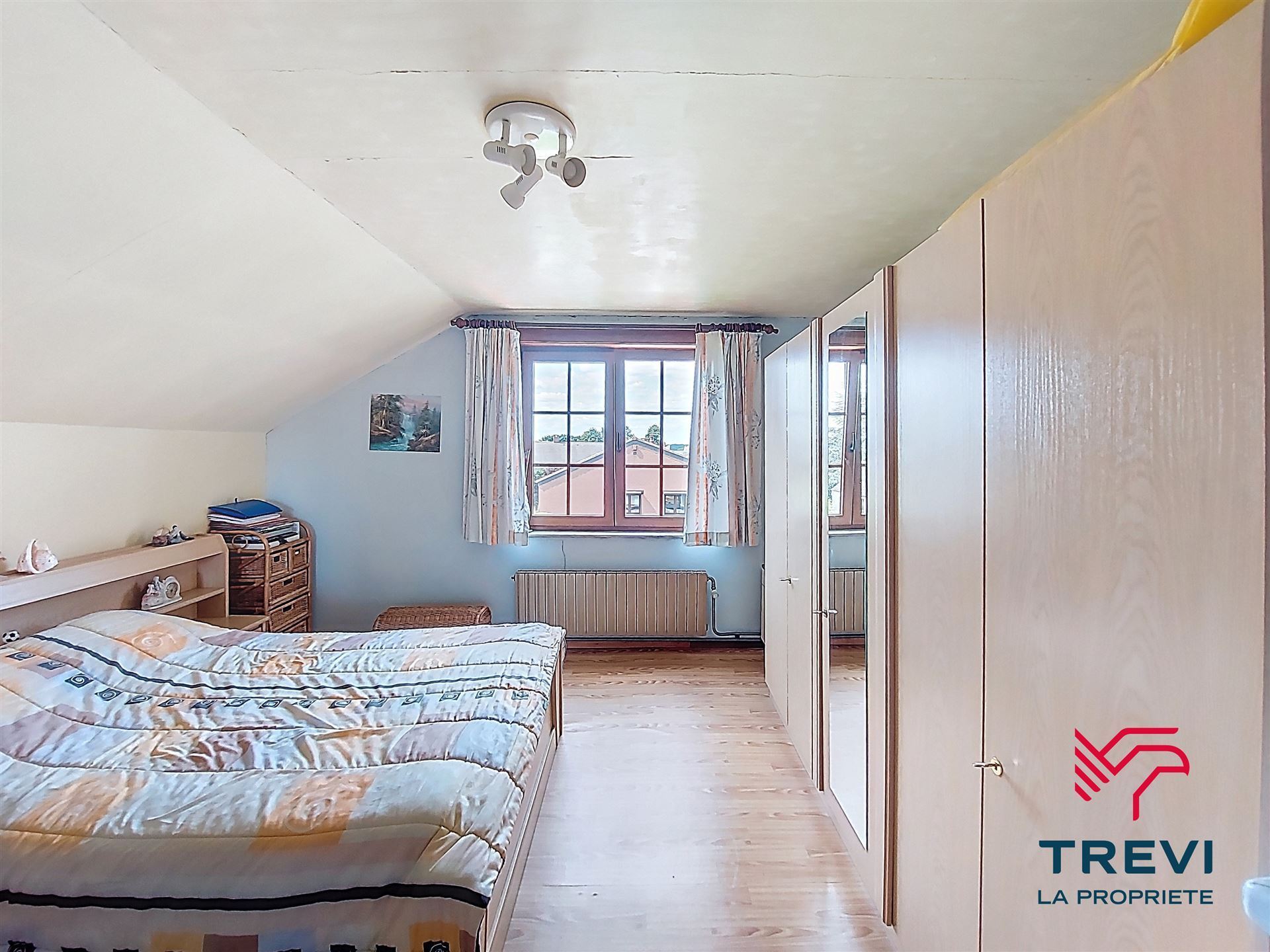 Huis te koop in Mont-Sur-Marchienne met 4 slaapkamers - foto 4