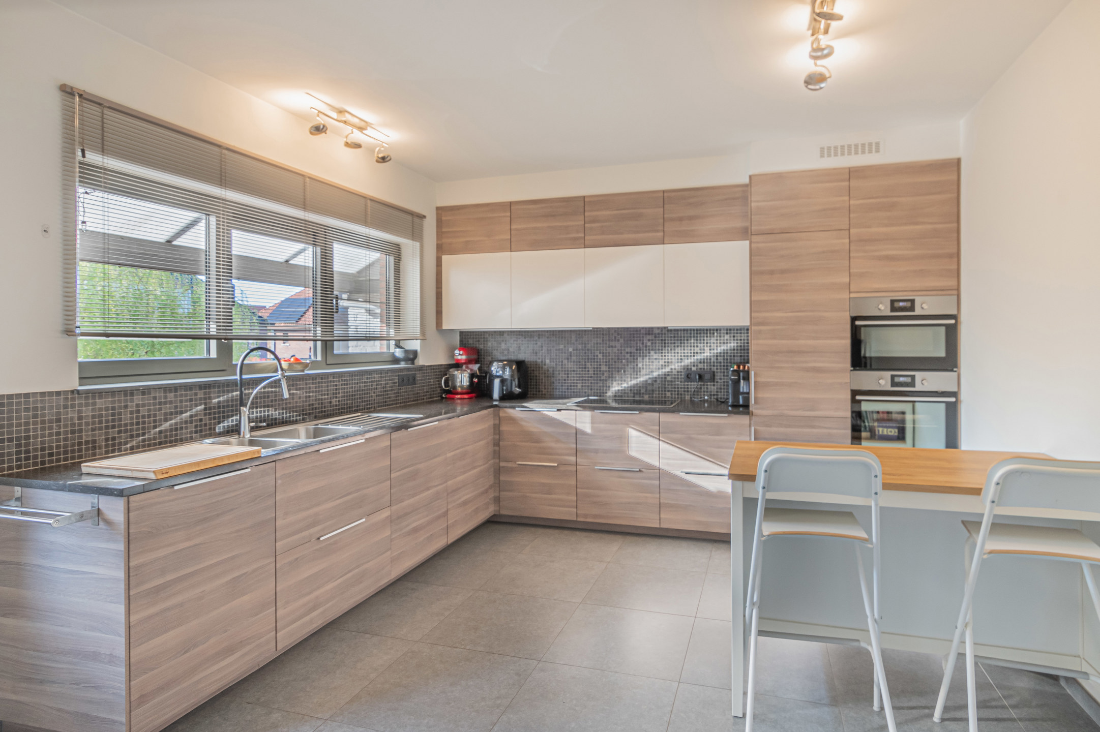 Gerenoveerde woning op de grens met Edegem en Mortsel - foto 4