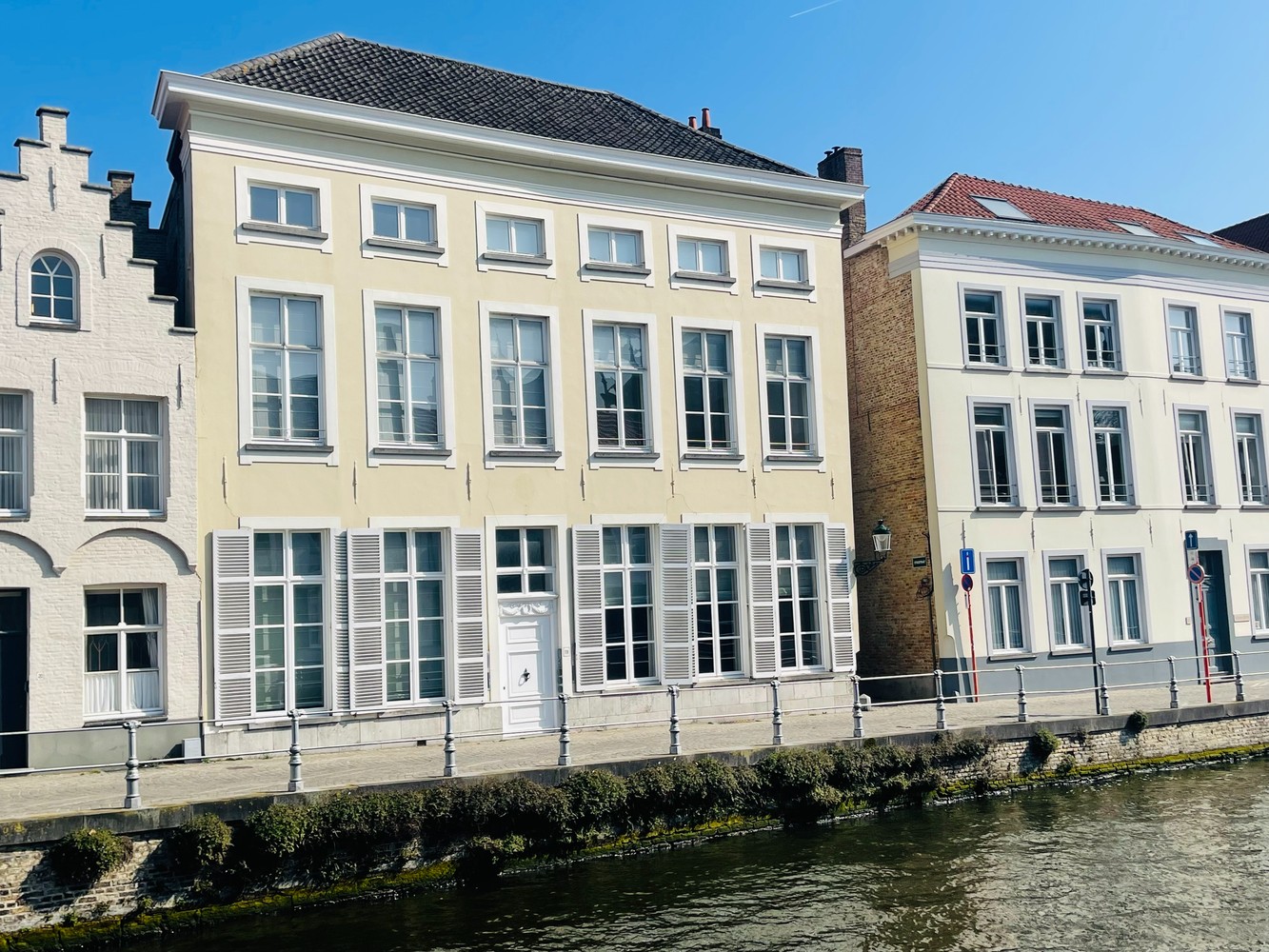 Apartment for rent in Bruges with 4 bedrooms - photo 1