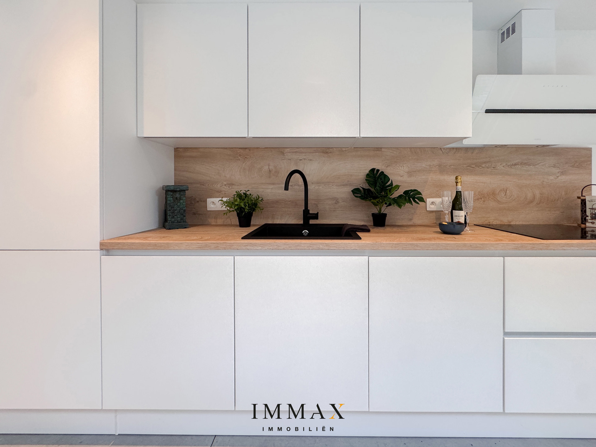 Gerenoveerde stadswoning met tuin - foto 3