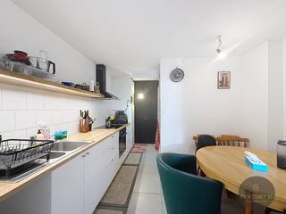 Deze karaktervolle woning bevindt zich op een topligging in Blankenberge, pal in het centrum en op wandelafstand van zowel winkels, horeca als...