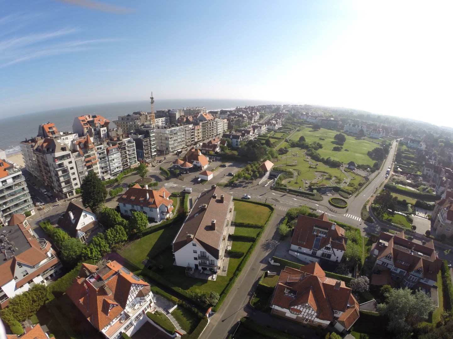 Gesloten garagebox in de parking Minigolf - Zoute - foto 2