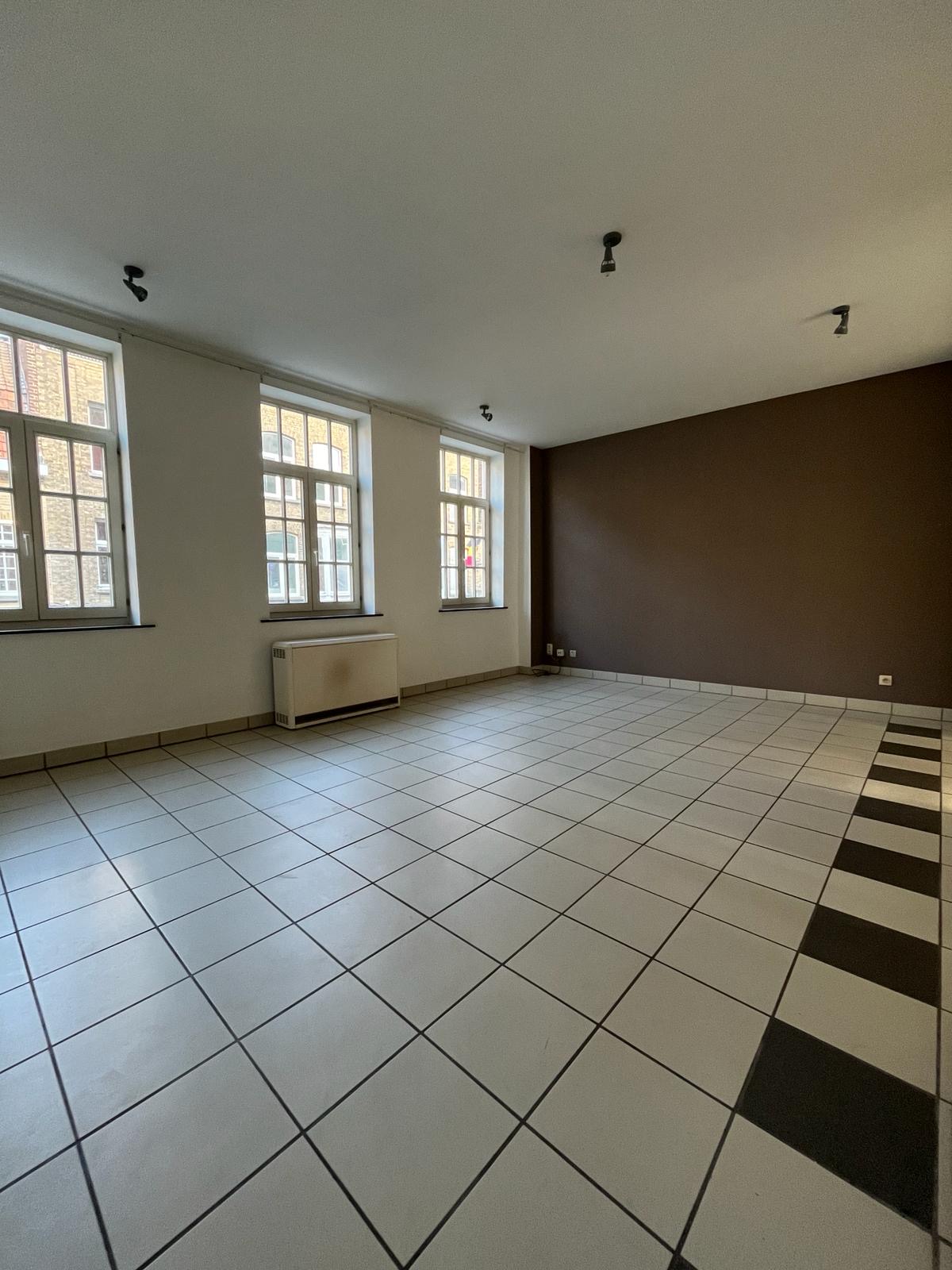 Appartement te huur in het centrum van Ieper - foto 4