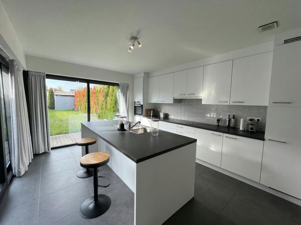 modern huis met tuin te huur in hasselt - foto 3