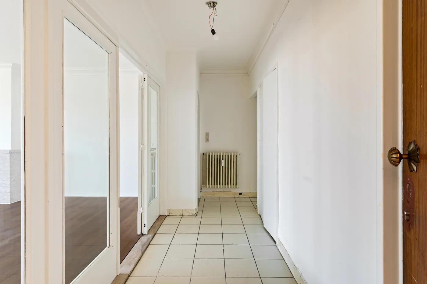 Licht op te frissen appartement met ruime living van 40 m² en nieuwe keuken - foto 2