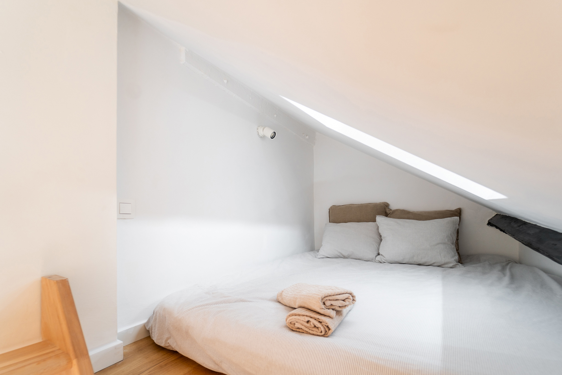 Gerenoveerd beleggingspand van 4 units in hartje Antwerpen - foto 4