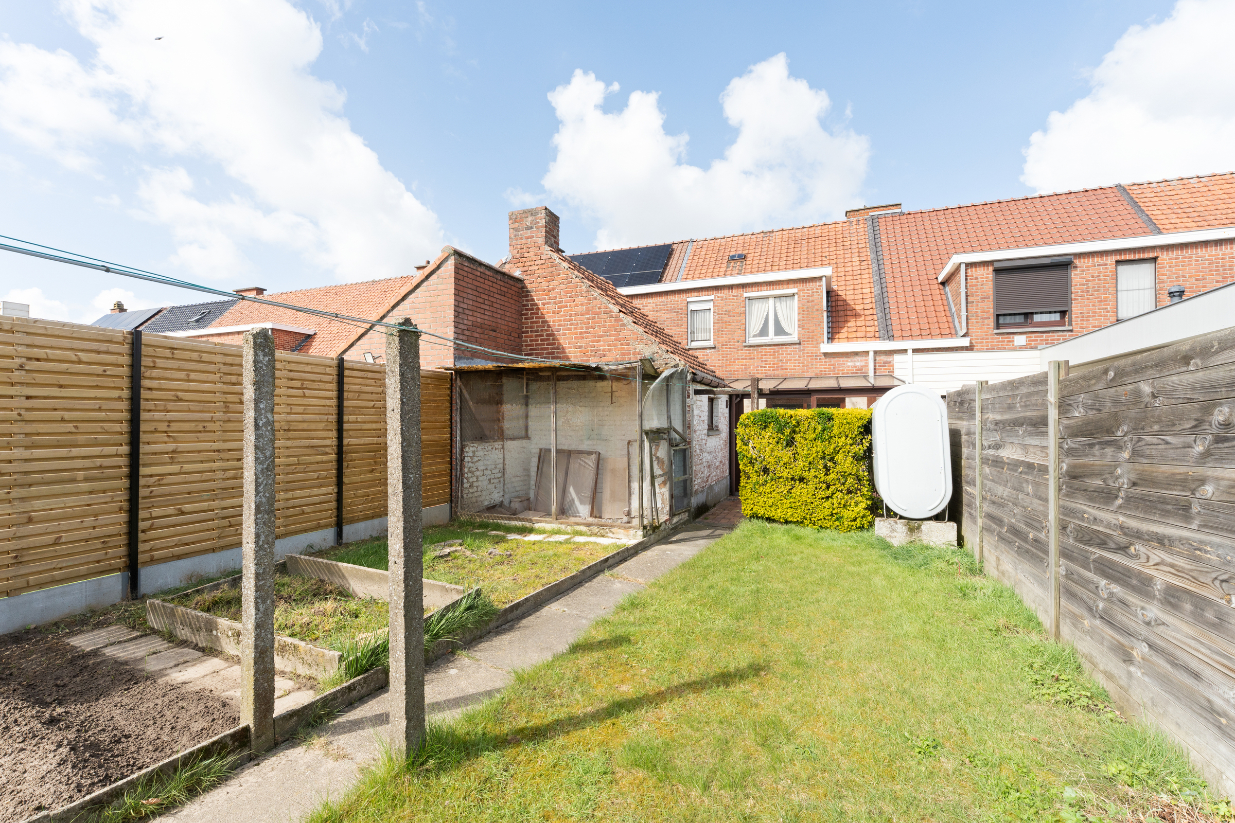 House for sale in Harelbeke with 3 bedrooms - photo 2