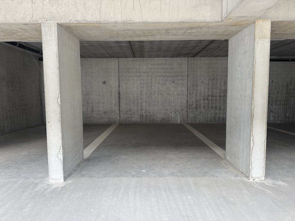 Overdekte staanplaats te koop in Rumbeke - foto 1