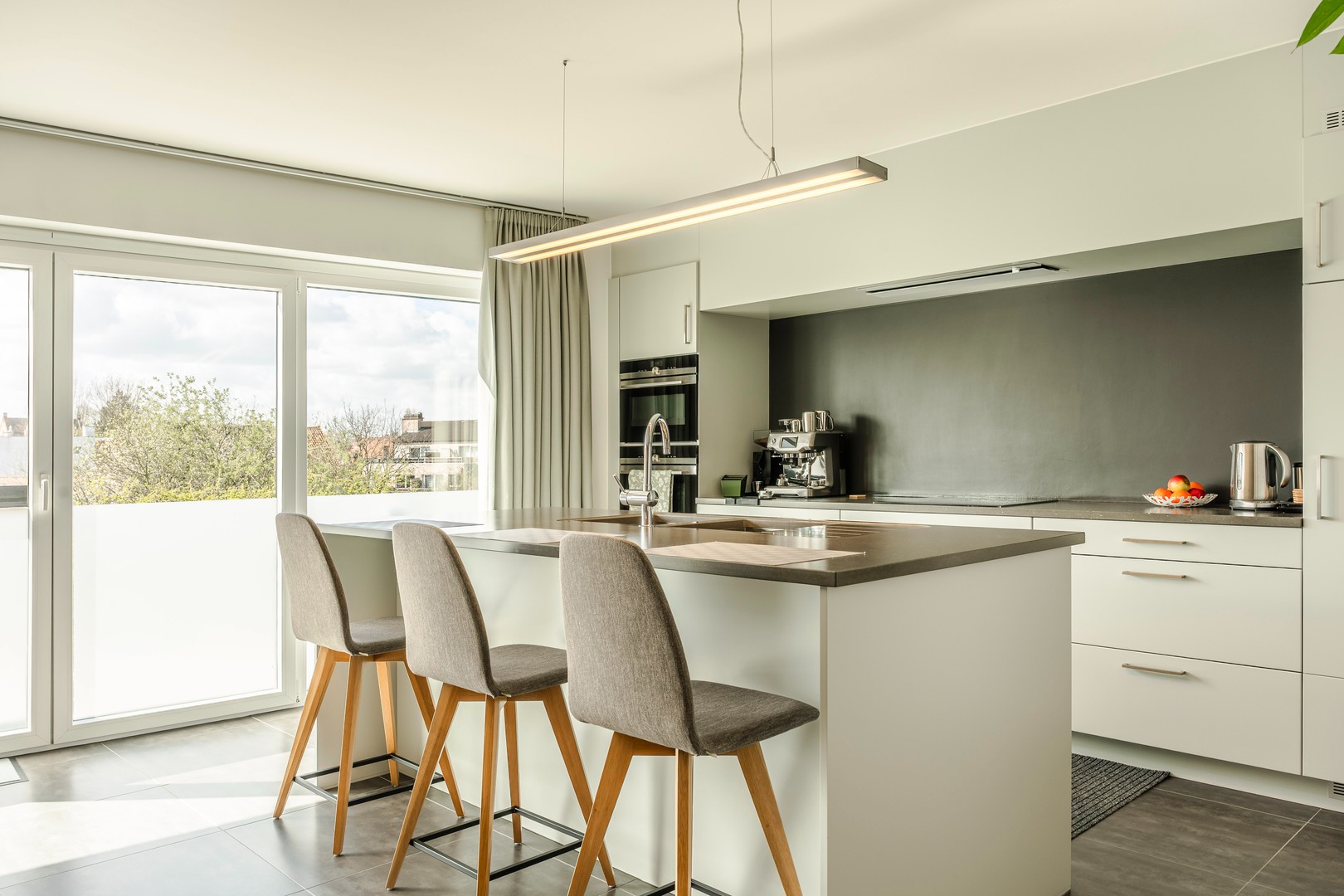 Instapklaar en modern appartement met garage - foto 5