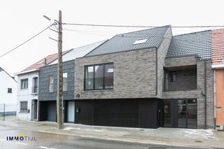 Fraai gelijkvloersAPP in centrum, 2 kamers en tuin!BTW 6% MOGELIJK / In de Opwijksestraat - kortbij het centrum en openbaar vervoer, school en...