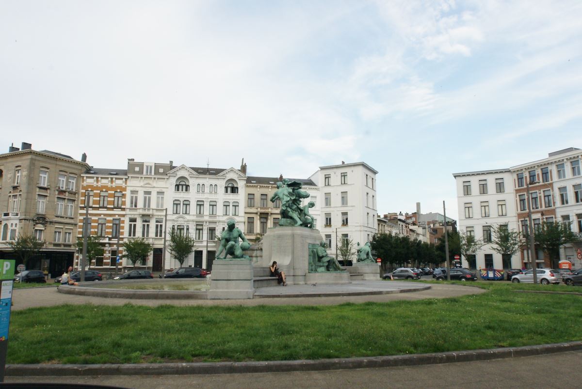 Appartement te huur in Antwerpen met 1 slaapkamer - foto 2