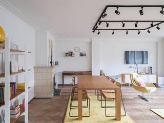 Instapklaar en lichtrijk 3-slaapkamer appartement (128 m²) met ruim terras aan de achterzijde. Dit comfortabele appartement geniet een uitstekende...