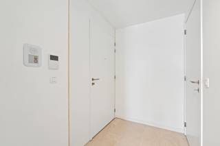 Te koop: instapklare service flat in Zaventem, rustig gelegen nabij invalswegen, winkels en park.Dit modern appartement (bouwjaar 2019) bevindt zich...