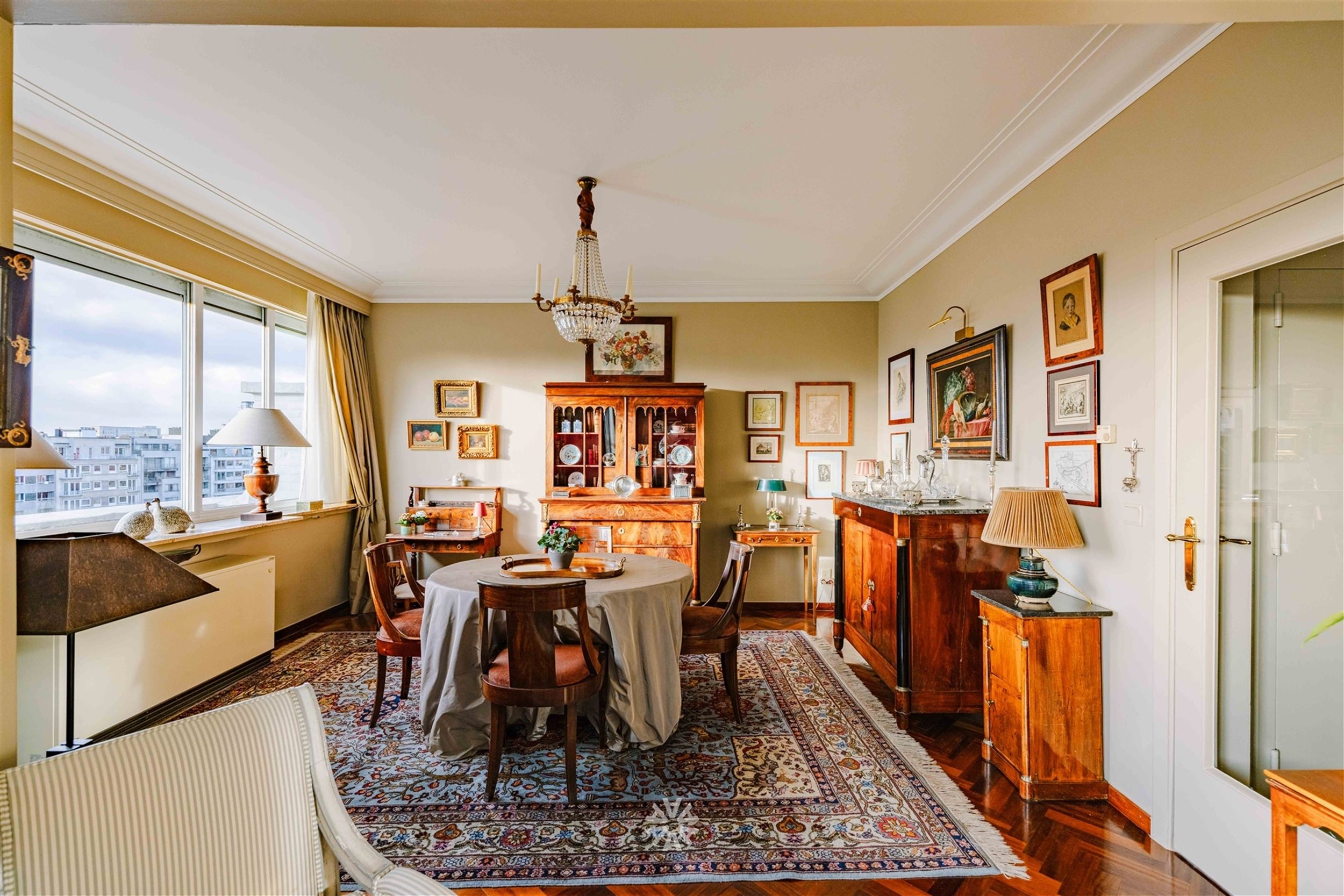 Ruim drie-slaapkamerappartement met groot terras te koop aan het Gentse Zuidpark - foto 4