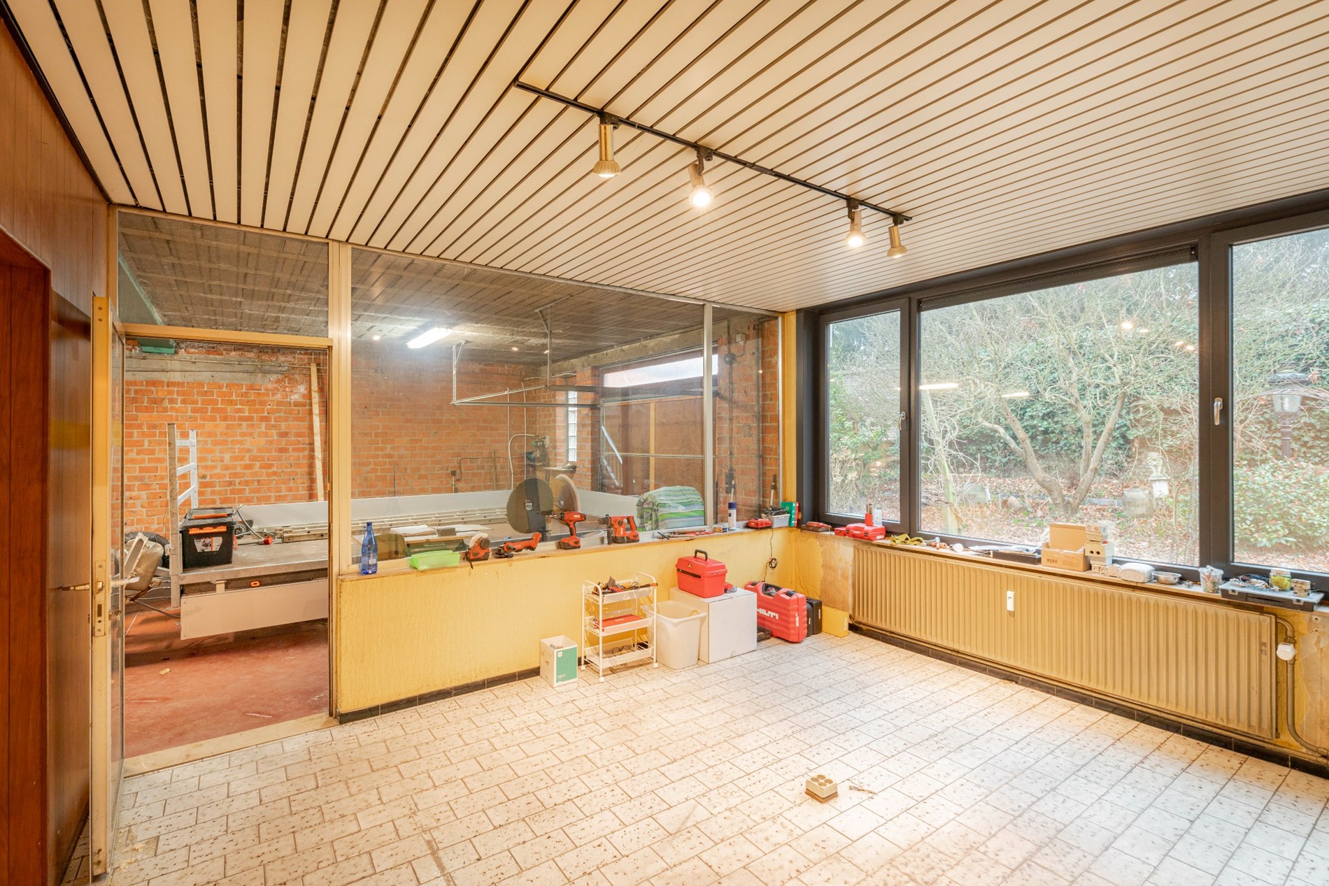 Ruime hangaar op toplocatie! - foto 4