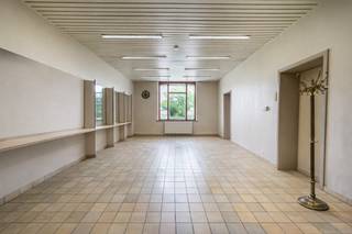 Commercial for rent in Waremme