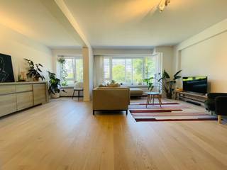 🌿 Stijlvol gerenoveerd, ruim & lichtrijk appartement met 2 slaapkamers aan het Zuidpark📍 Topligging op wandelafstand van het centrum van Gent,...