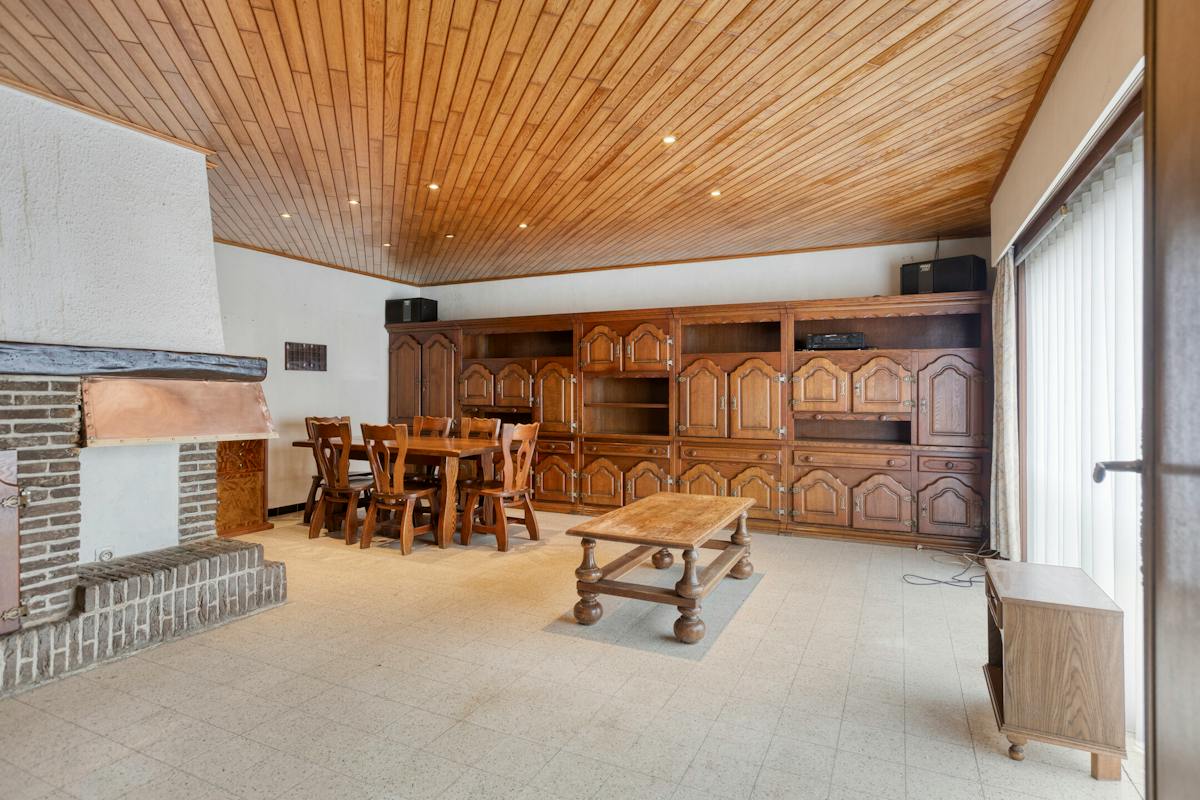 Gelijkvloers huis te koop met 3 slaapkamers, garage en tuin - foto 4