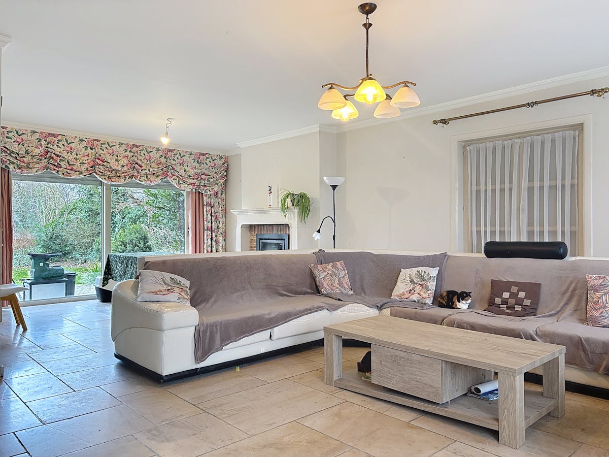 Spacieuse villa de 4 chambres avec jardin ensoleillé à Moorslede. - photo 2