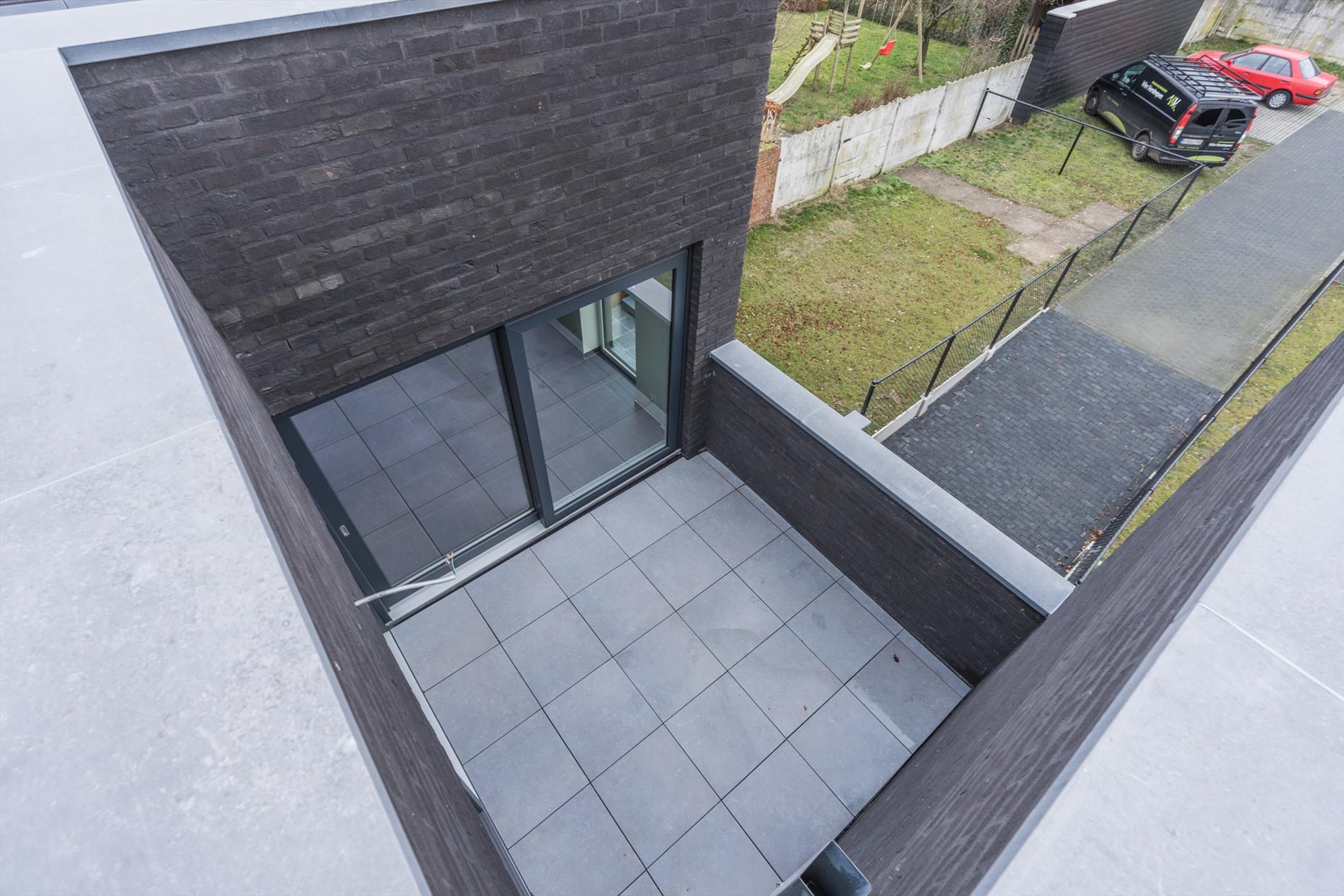 Recent appartement met 3 slaapkamers, 2 terrassen en autostaanplaats ! - foto 5
