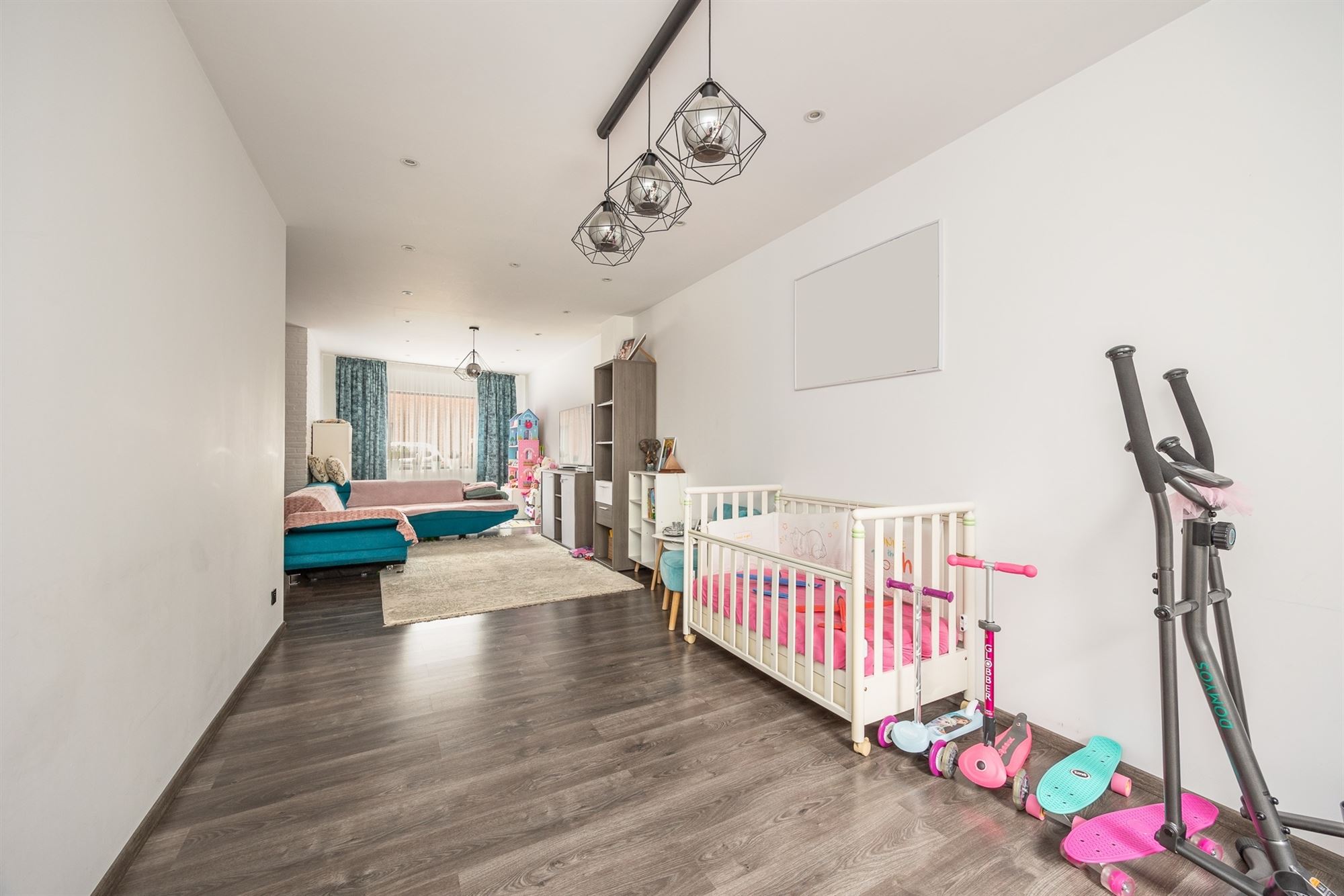 Woning met vier slaapkamers en tuin te Mechelen - foto 4