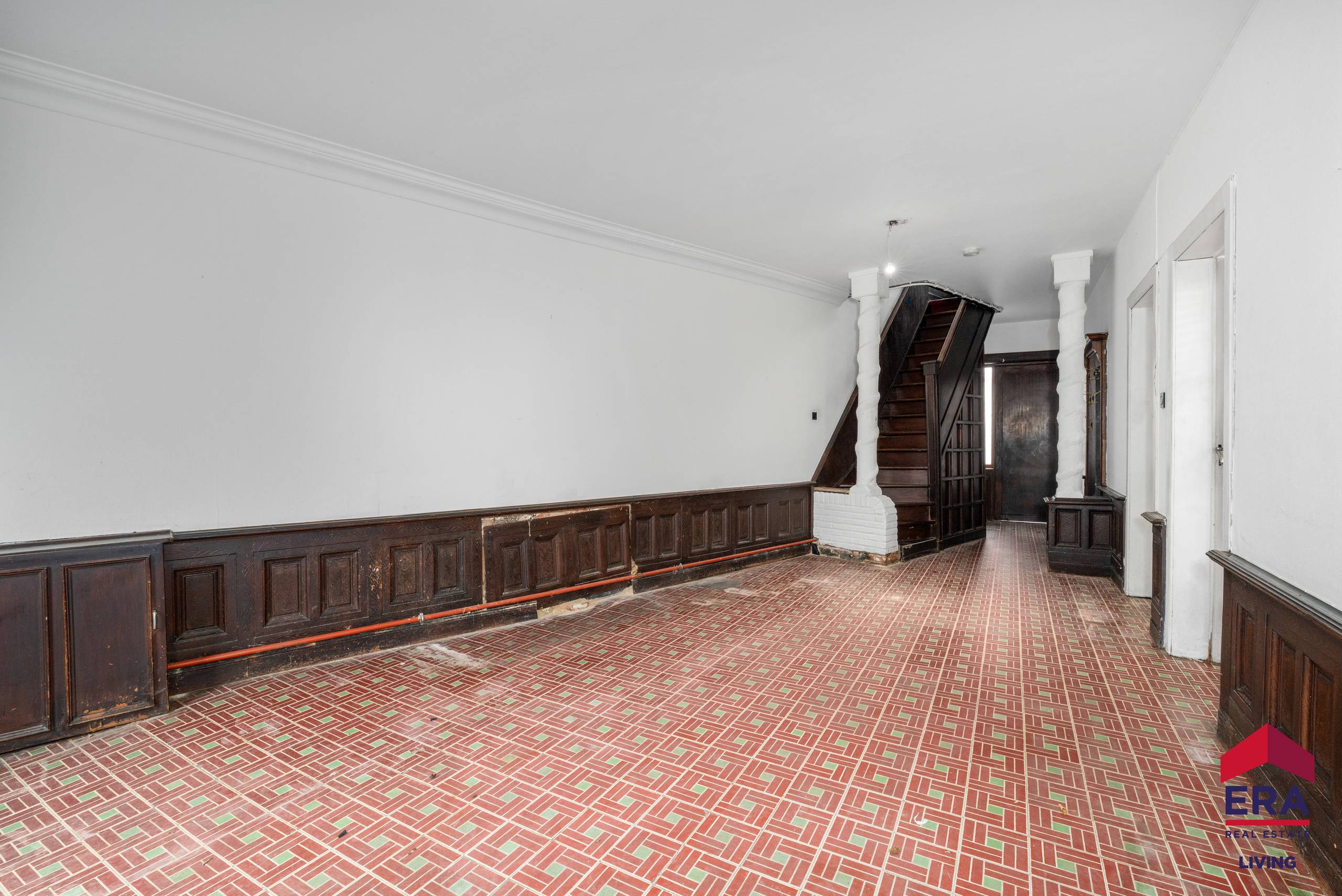 Te renoveren woning met gigantische perceel in centrum Aalst - foto 5