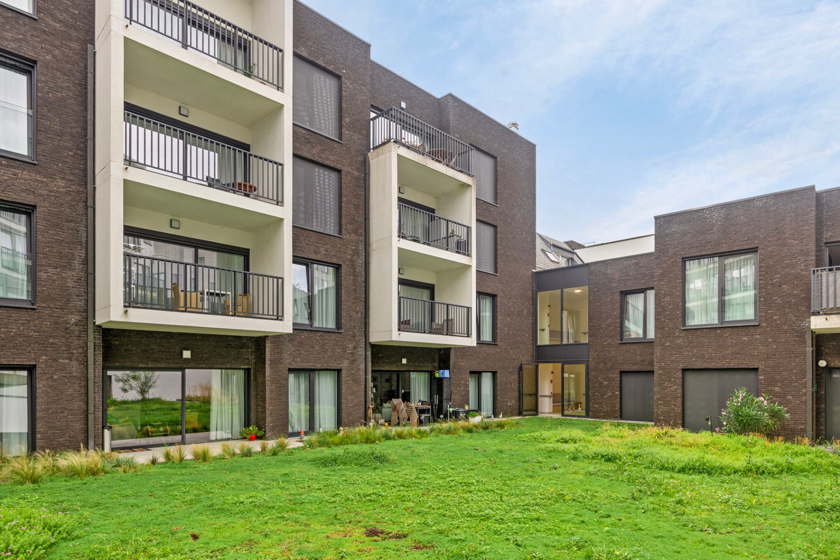 Appartement te koop in Halle met 1 slaapkamer - foto 2
