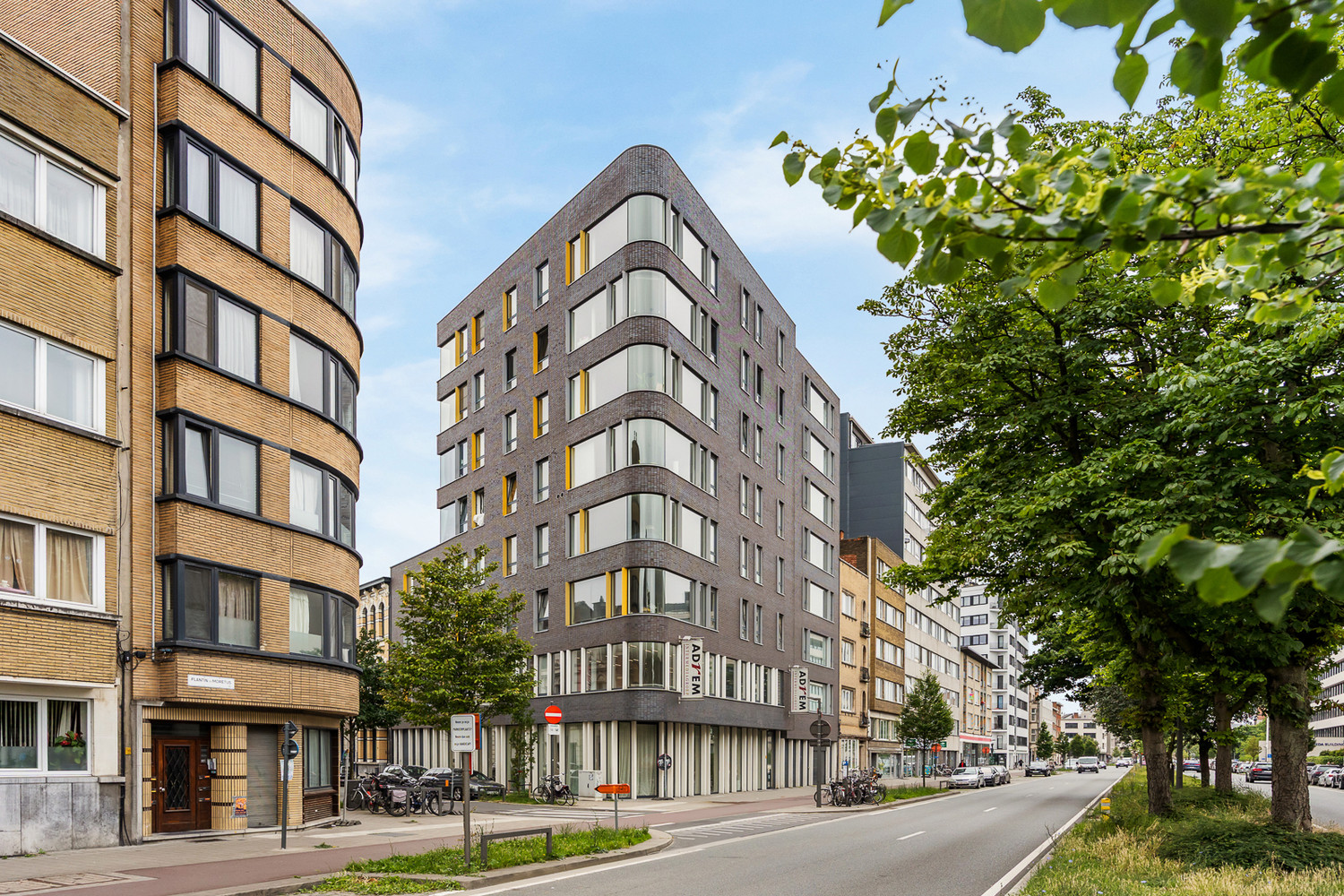 Energiezuinig (EPC A) 1slk-appartement met GIGA-terras van 28m² op toplocatie te Zurenborg - photo 2