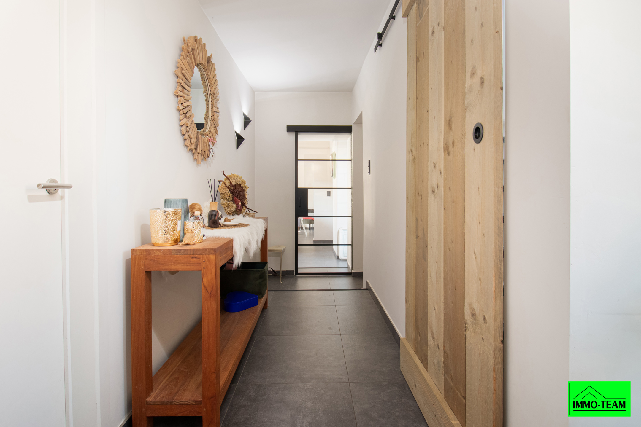 Prachtig gerenoveerde woning met heel wat potentieel - foto 3