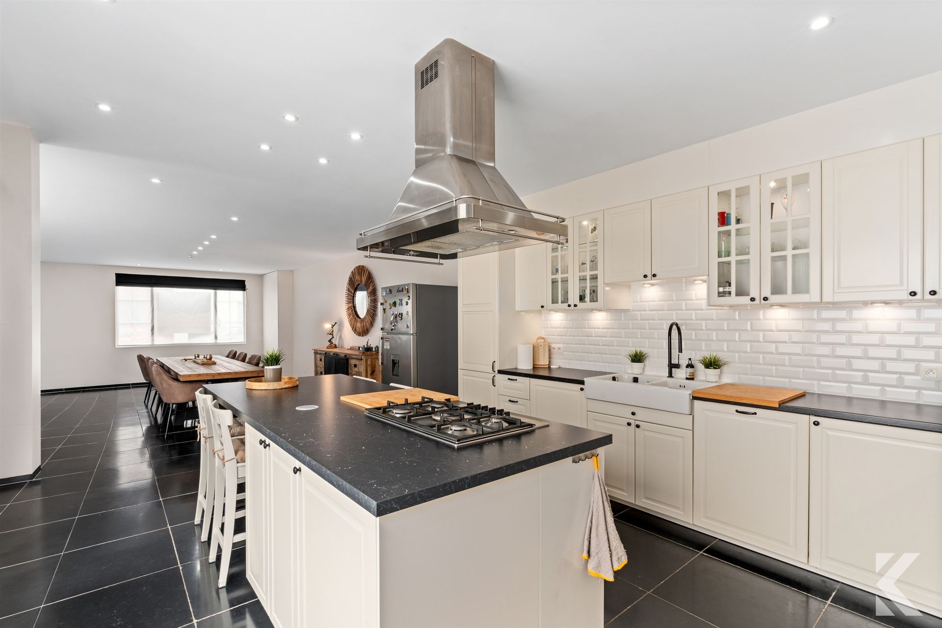 Volledig gerenoveerde woning met tuin, garage, EPC-B - foto 5