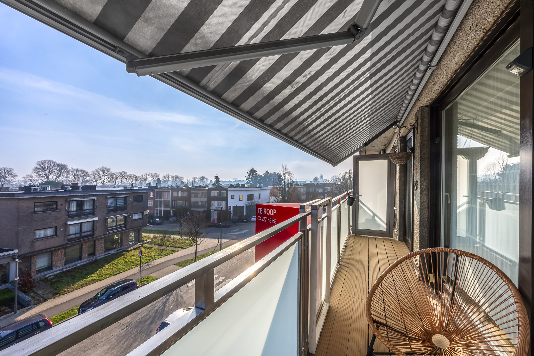 Zeer verzorgd en mooi appartement met 2 slaapkamers en terras - foto 2